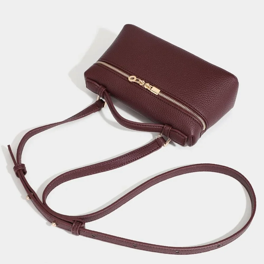 Women Crossbody Bag Leather Small Pouch Purse Versatile Chic Comfort